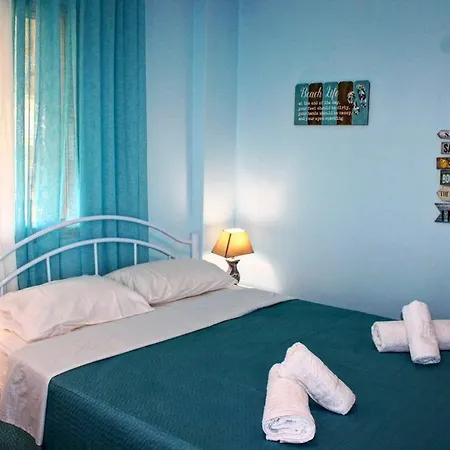 Amalia House *