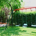 Amalia House