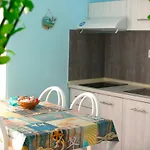 Amalia House 아파트 *